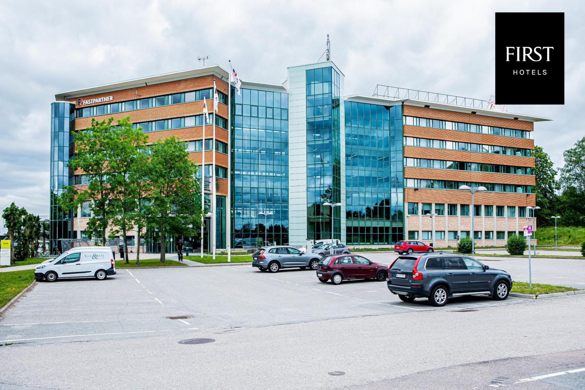 First Hotel Stockholm North Уппландс-Весбю Экстерьер фото