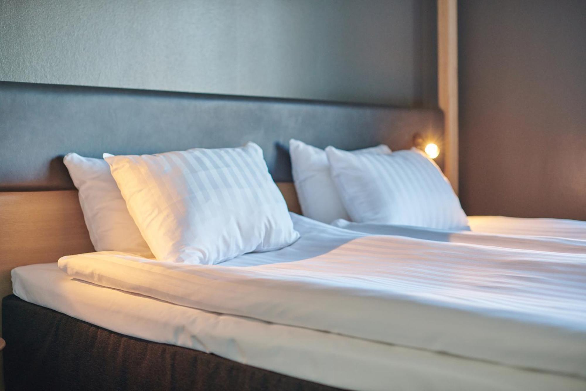 First Hotel Stockholm North Уппландс-Весбю Экстерьер фото